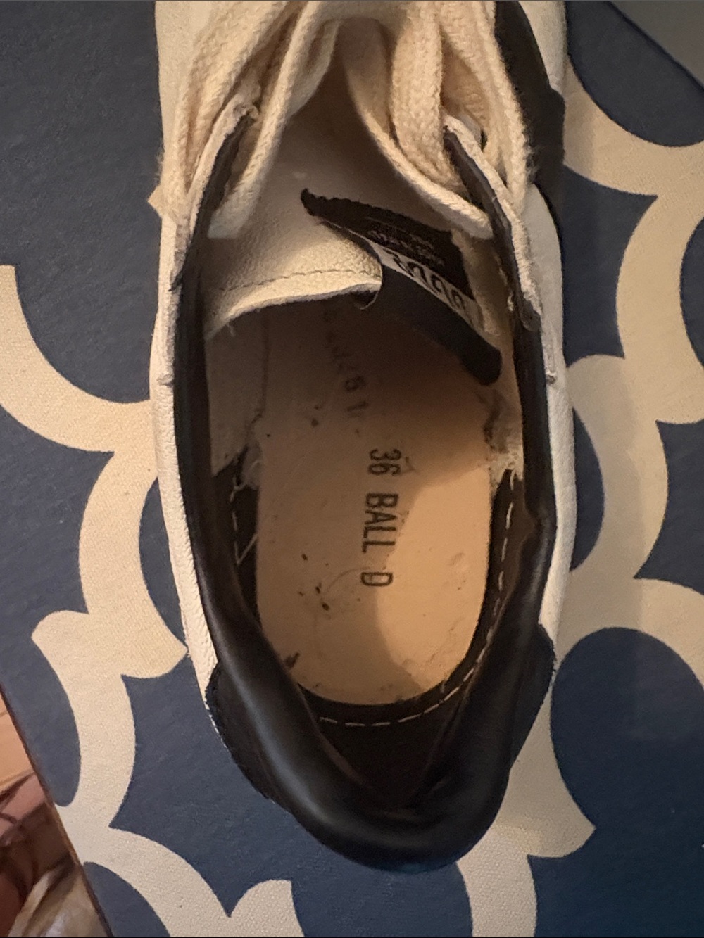 Golden Goose Women Cream and Black Star Sneakers - Picture 10 of 10